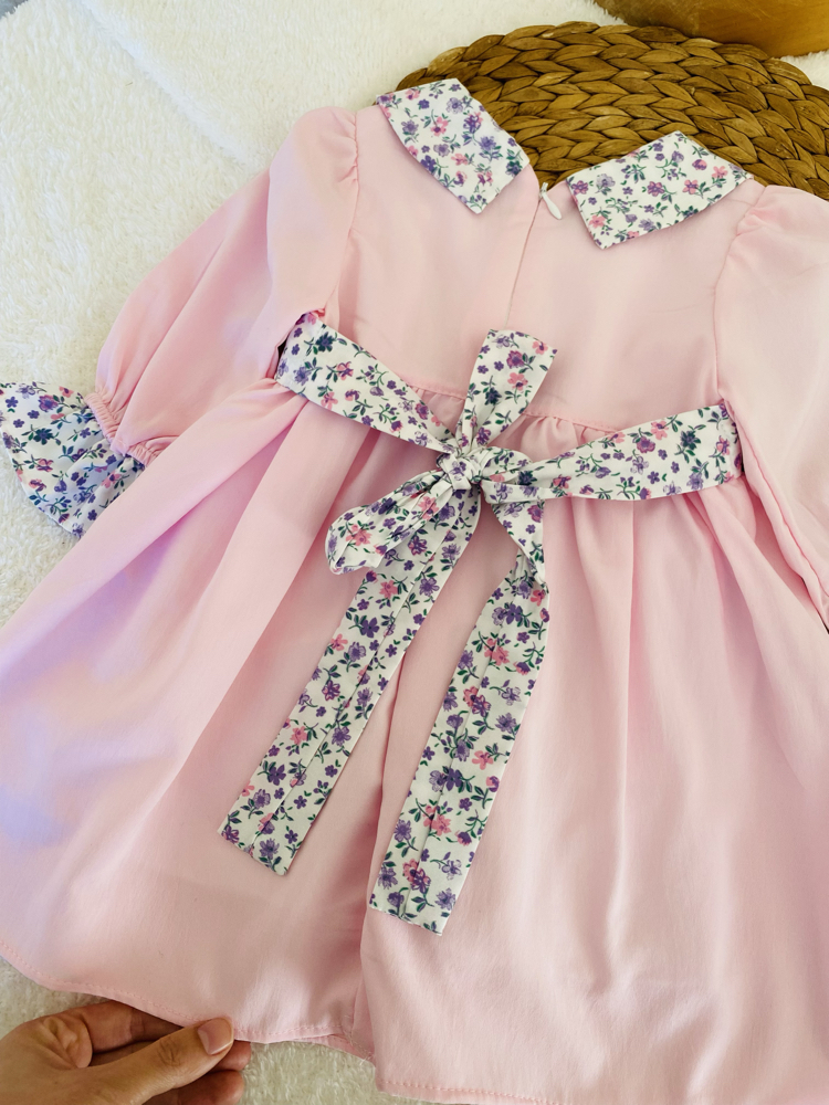 Pembe bayramlık elbise