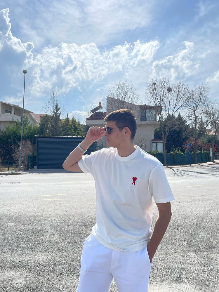 Ami Beyaz T-Shirt