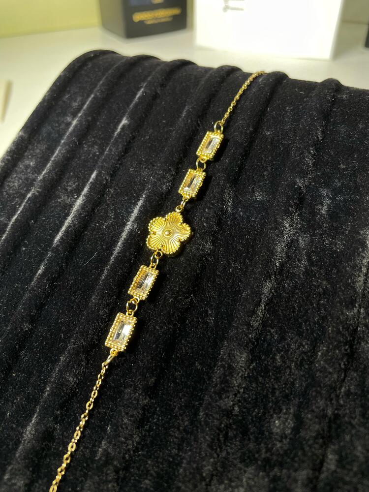 Yonca bilezik, GOLD