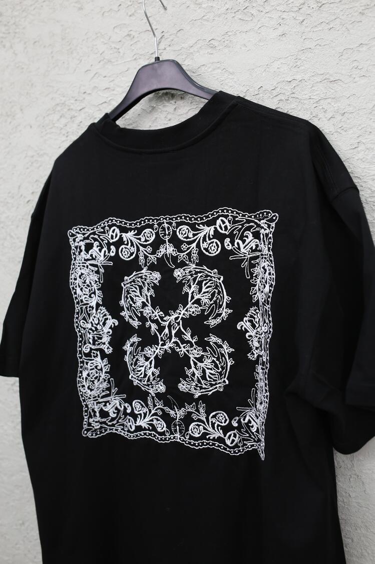Off White Siyah T-Shirt