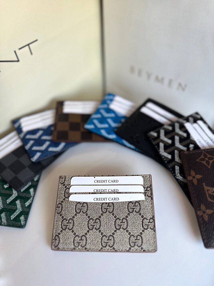 GUCCİ kartlık 