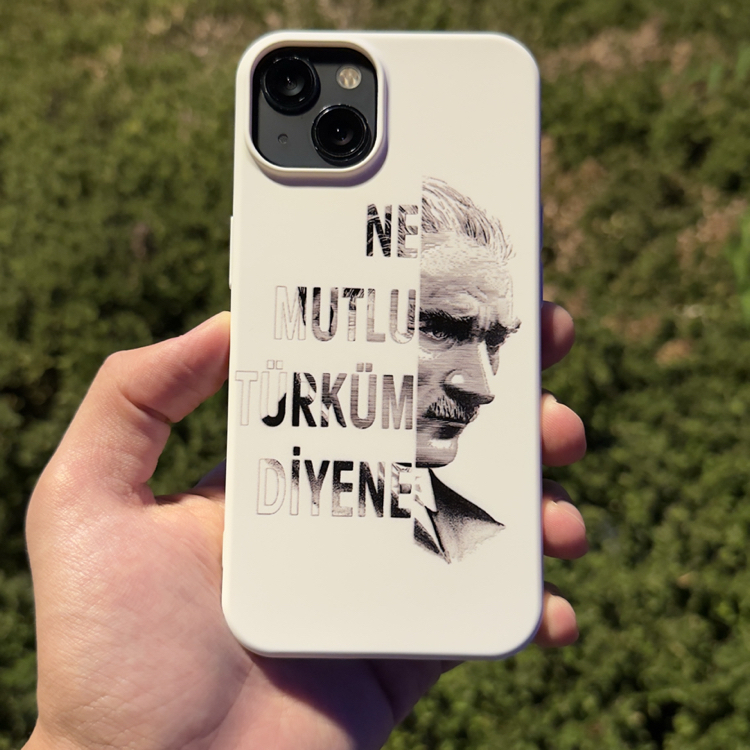 Ne Mutlu Türküm Diyene Siyah Telefon Kılıfı