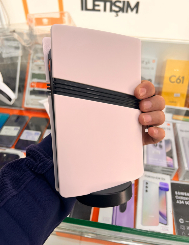 Ps5 pro 30.000 adet güncel oyun 4k kalitesinde kasma donma yok