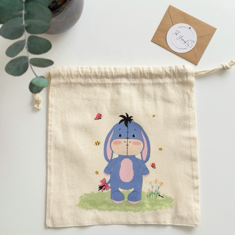 Winnie the Pooh Temalı Proje Çantaları