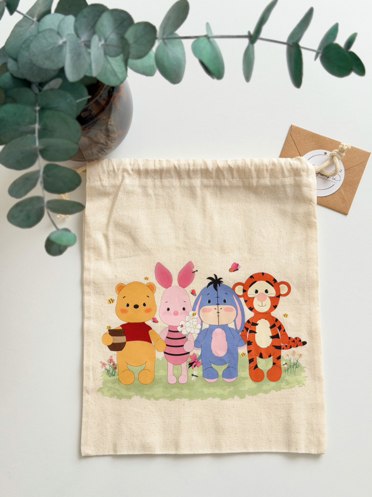 Winnie the Pooh Temalı Proje Çantaları