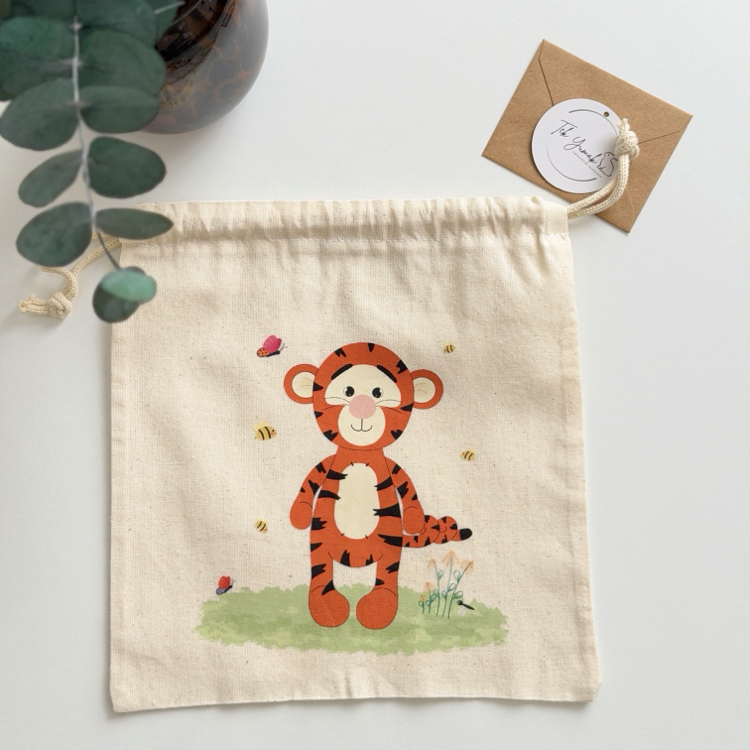 Winnie the Pooh Temalı Proje Çantaları