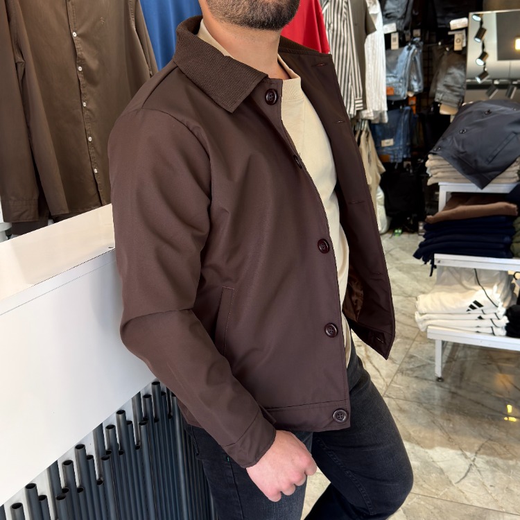 Premium Mevsimlik Düğmeli Kahverengi