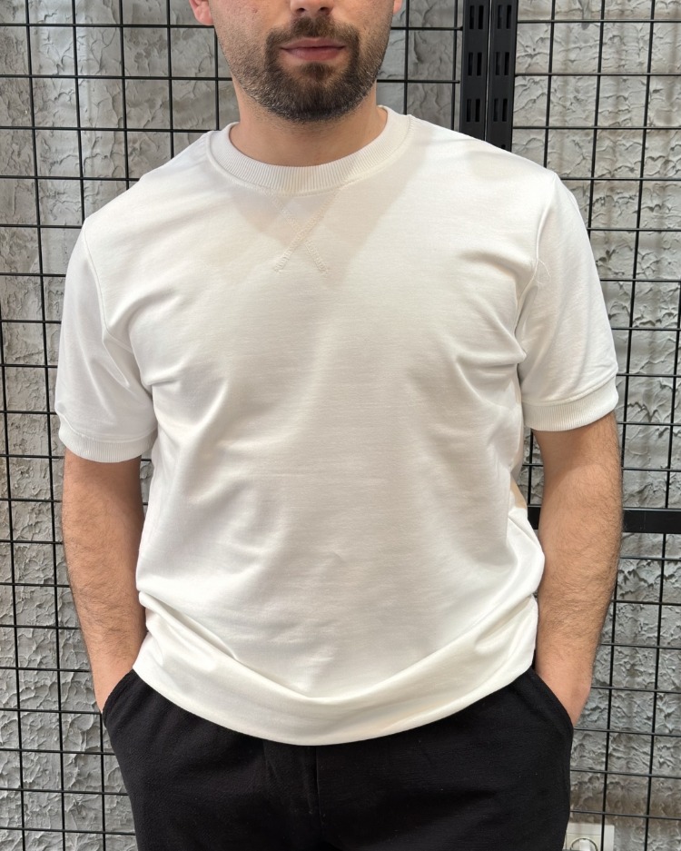 Yarım Oversize %100 Pamuk Beyaz T-Shirt