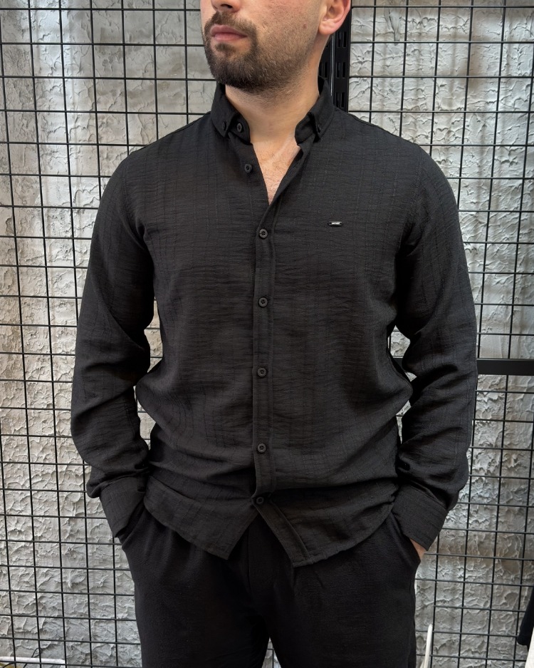 Dokulu Regular Fit Siyah Gömlek