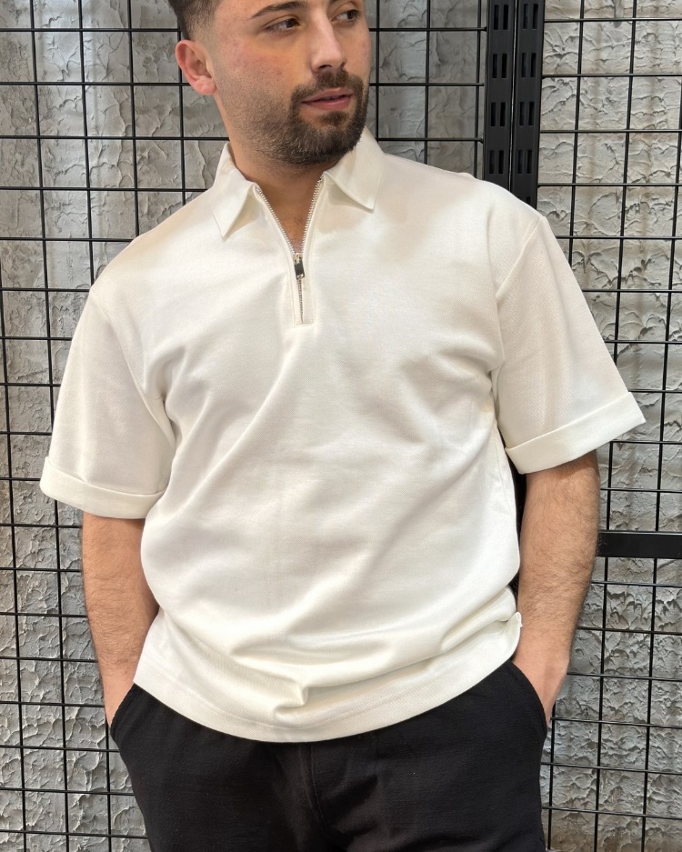 Polo Yaka Fermuarlı Pike Kumaş Beyaz T-Shirt