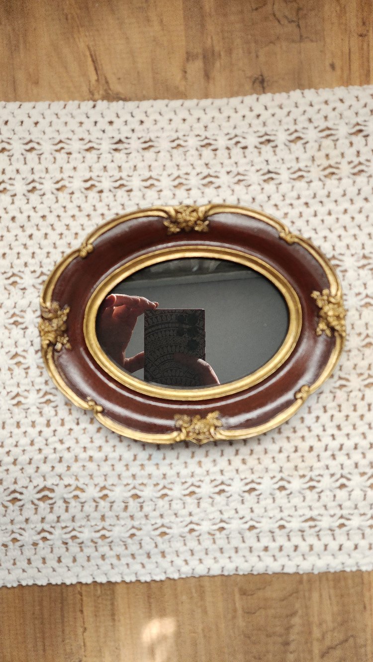 oval çerçeve