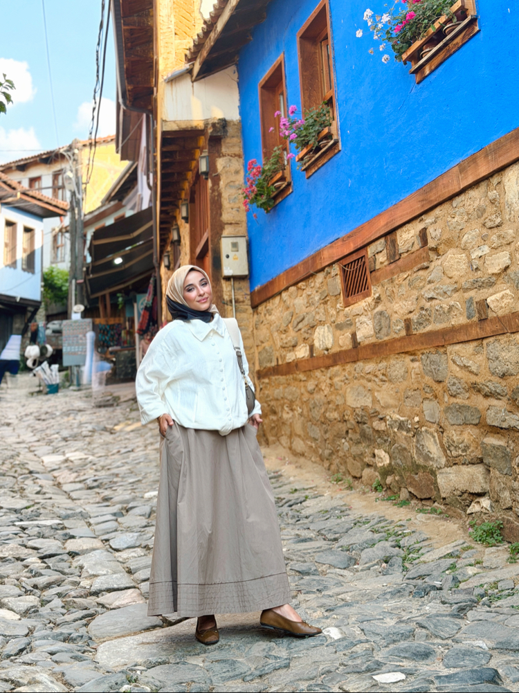 Beli Lastıklı Eteğim