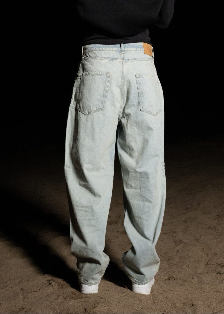 Ice Blue | Baggy Jean