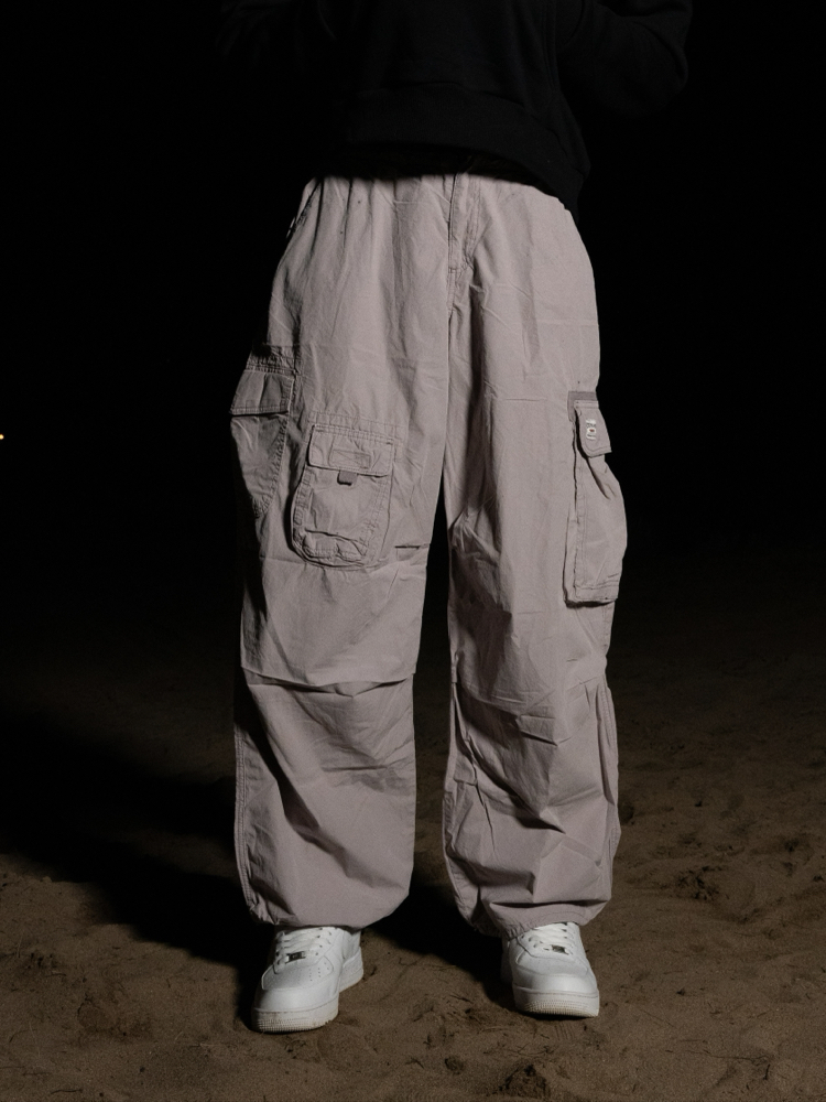 Urban Cargo | Baggy Parachute Pant