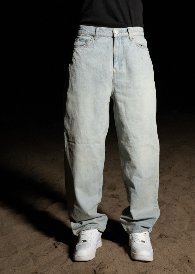 Ice Blue | Baggy Jean