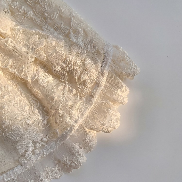 Luxury Vintage Dantel Elbise | The Dog Store