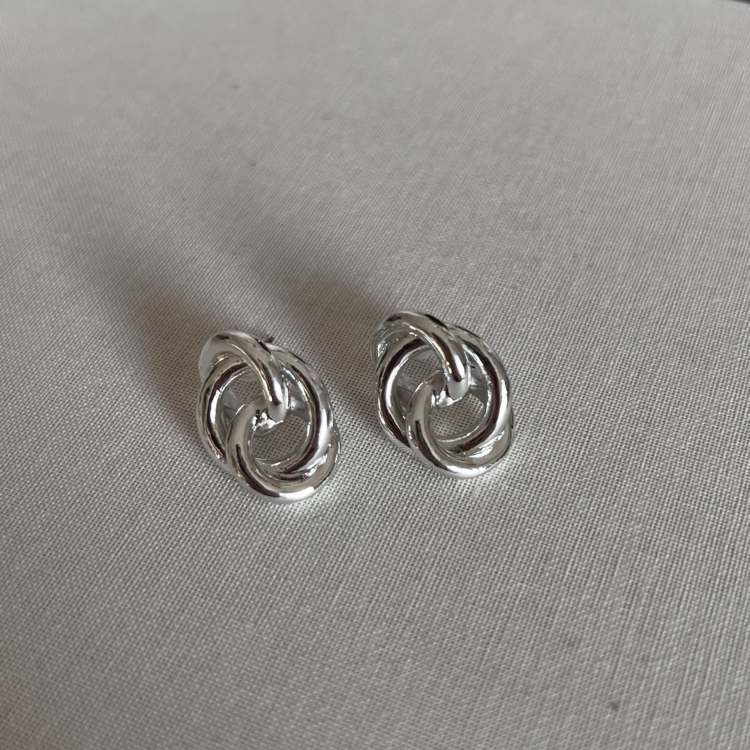 Silver Düğüm Küpe 