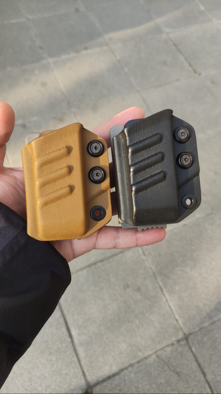 KYDEX TEKLİ ŞARJÖRLÜK