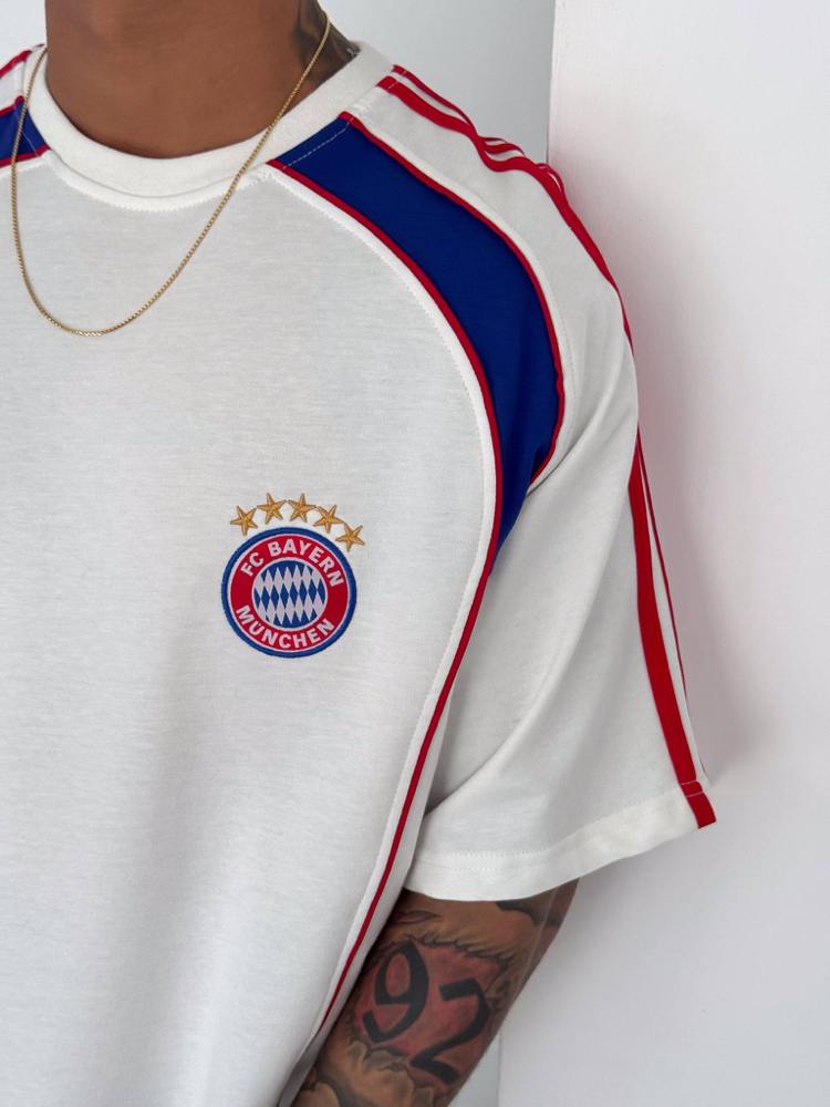 BAYERN MÜNİH RETRO OVERSİZE T-SHİRT BEYAZ