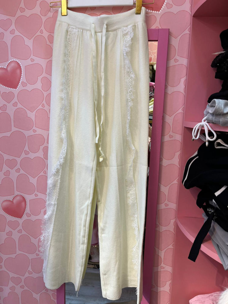 Dantel detaylı angora pantolon
