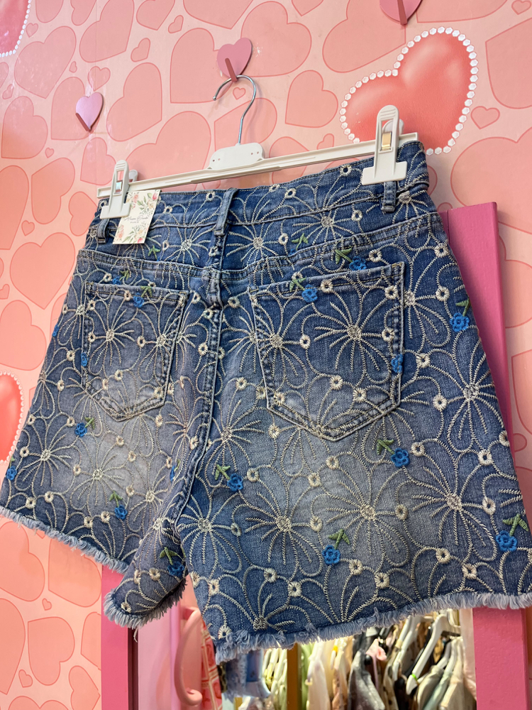 İşlemeli denim şort
