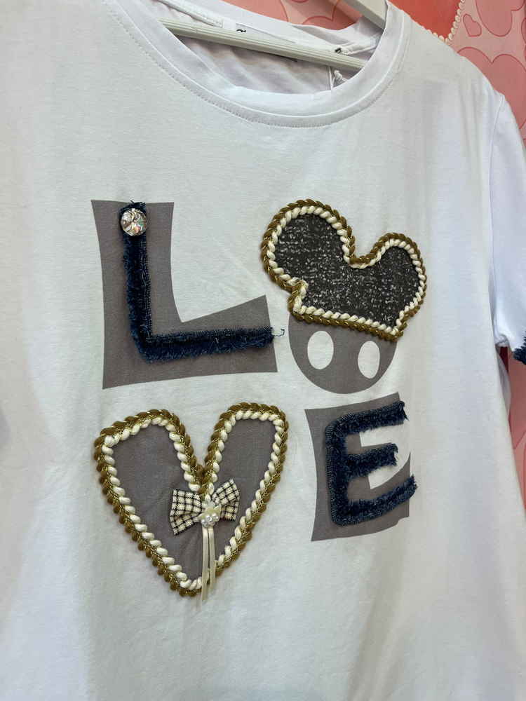 Love işli tshirt