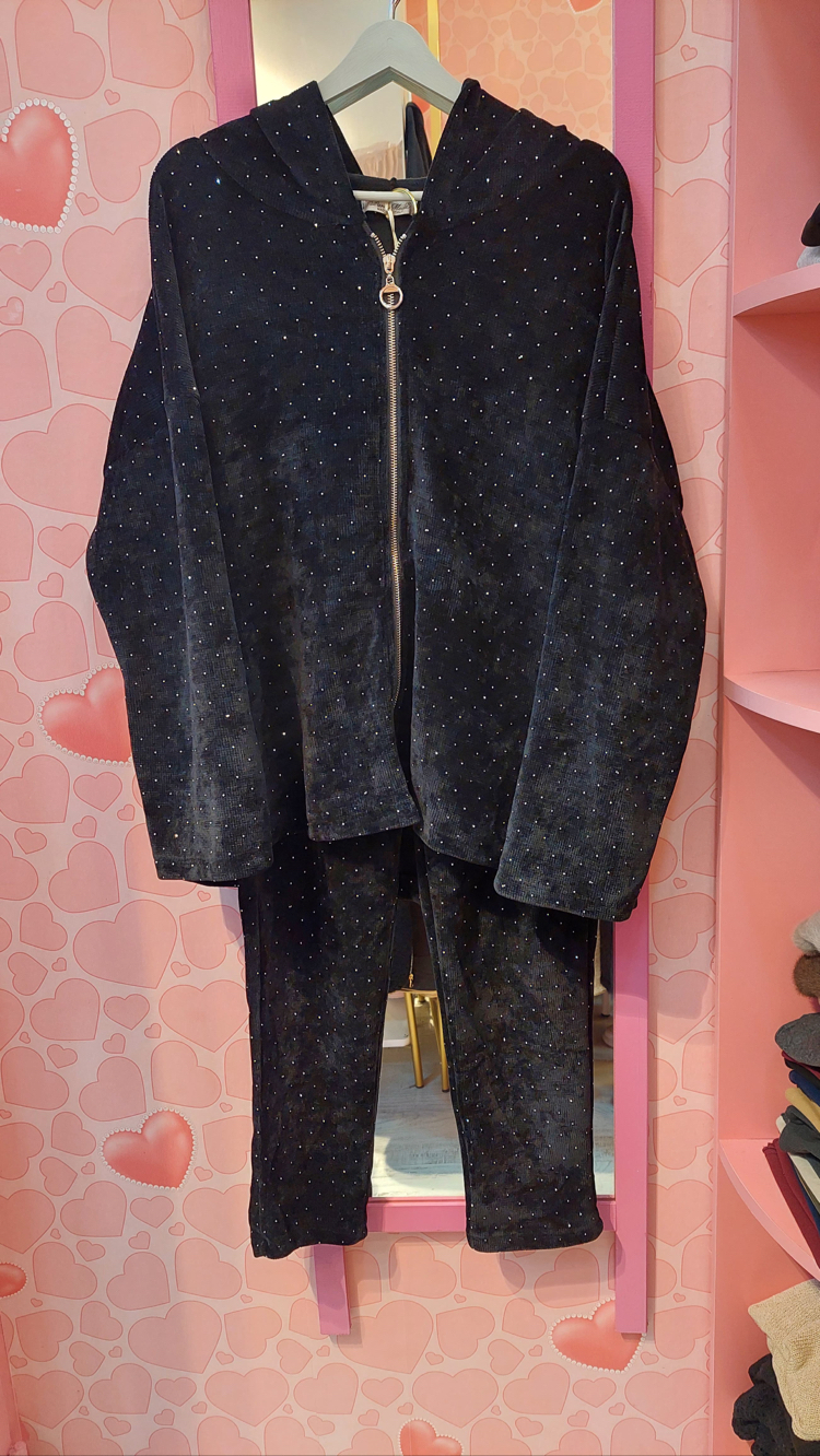 Park Moda taşlı kadife takım