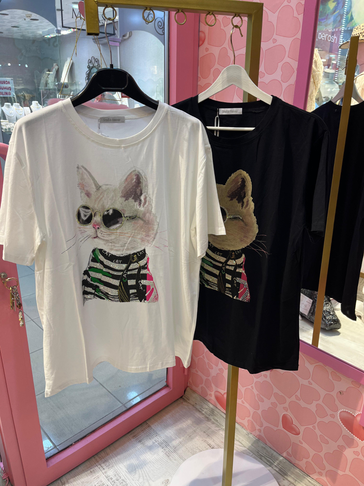 Kedi baskılı tshirt 