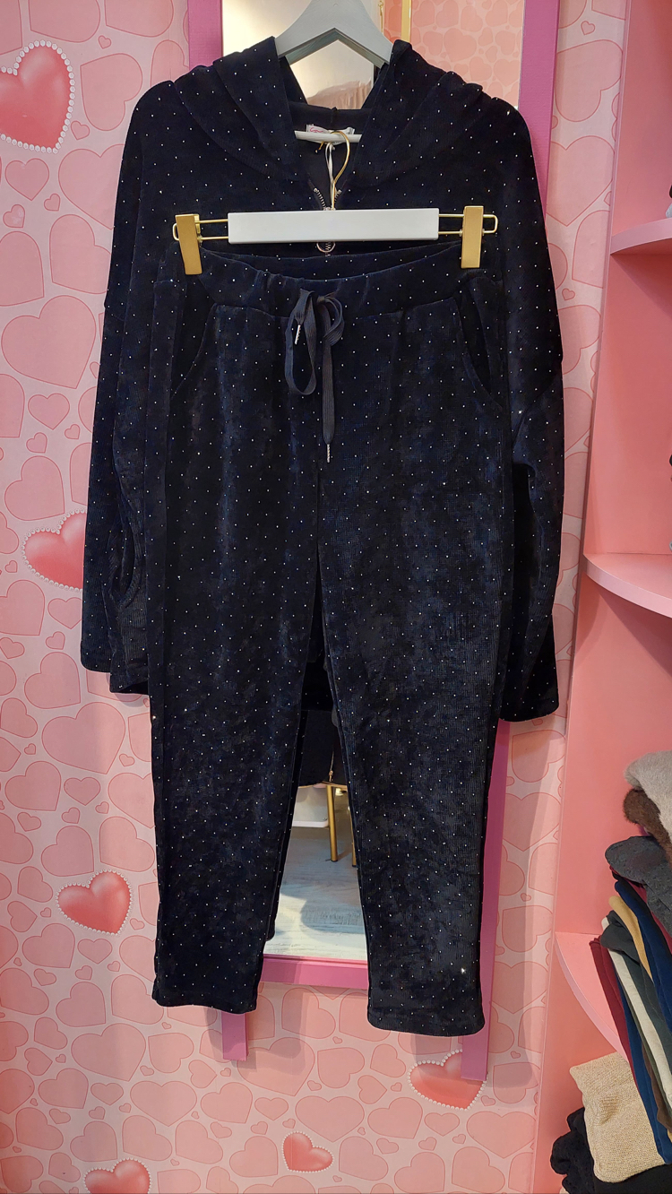 Park Moda taşlı kadife takım