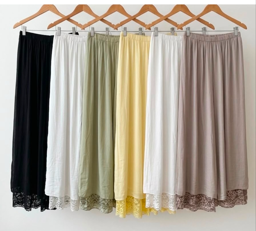 Dantel detaylı ipek pantolon