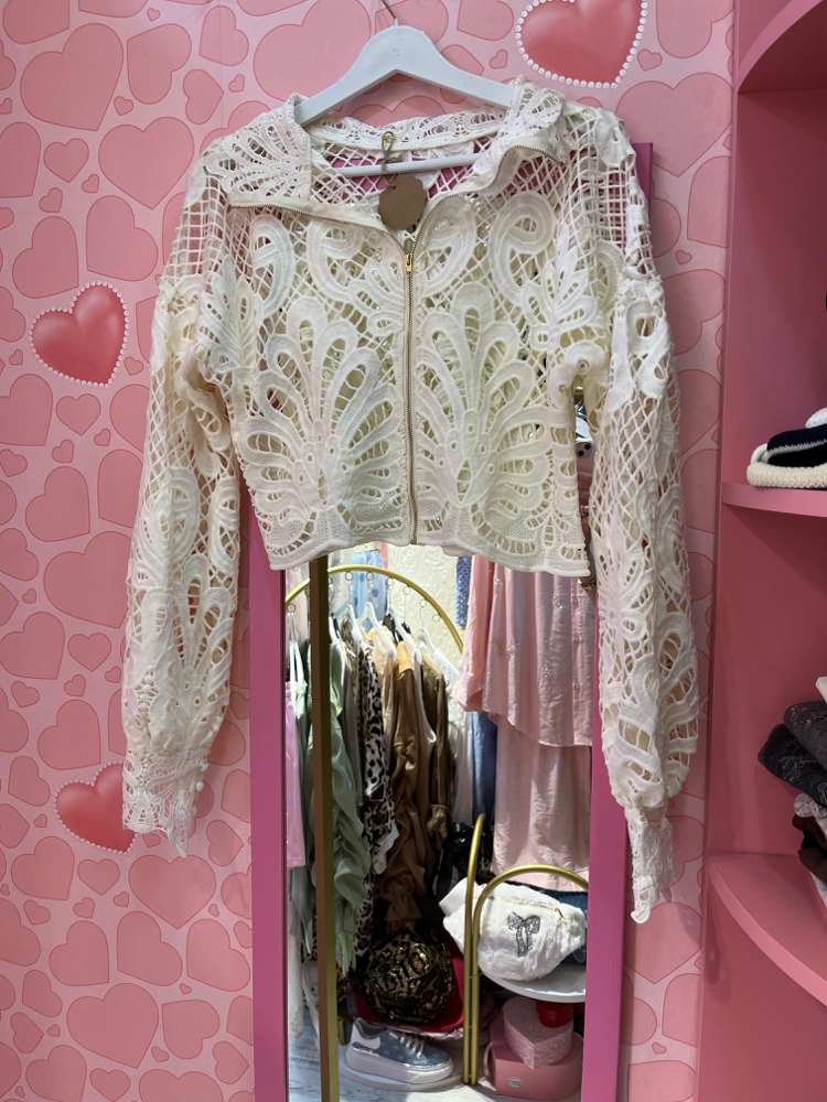 Dantel crop ceket