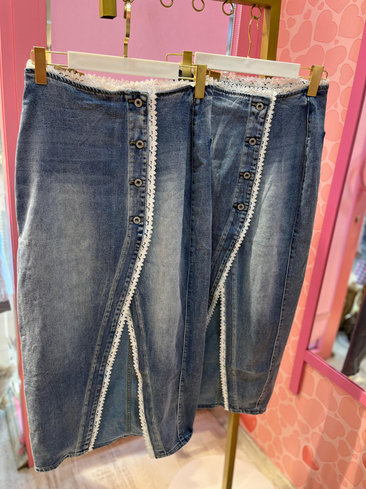 Dantel detaylı denim etek