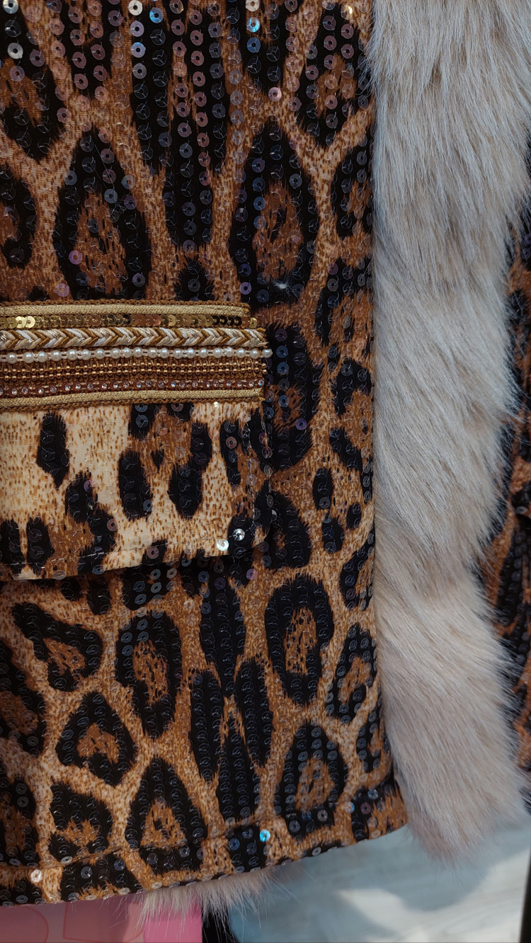 Leopar&pul payet detaylı peluş ceket