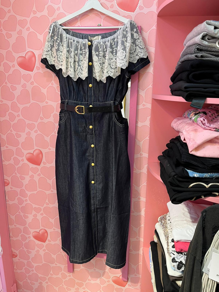 Dantel yakalı denim elbise