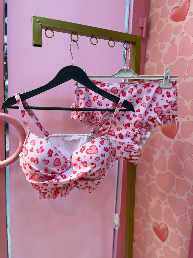 Kalpli bikini