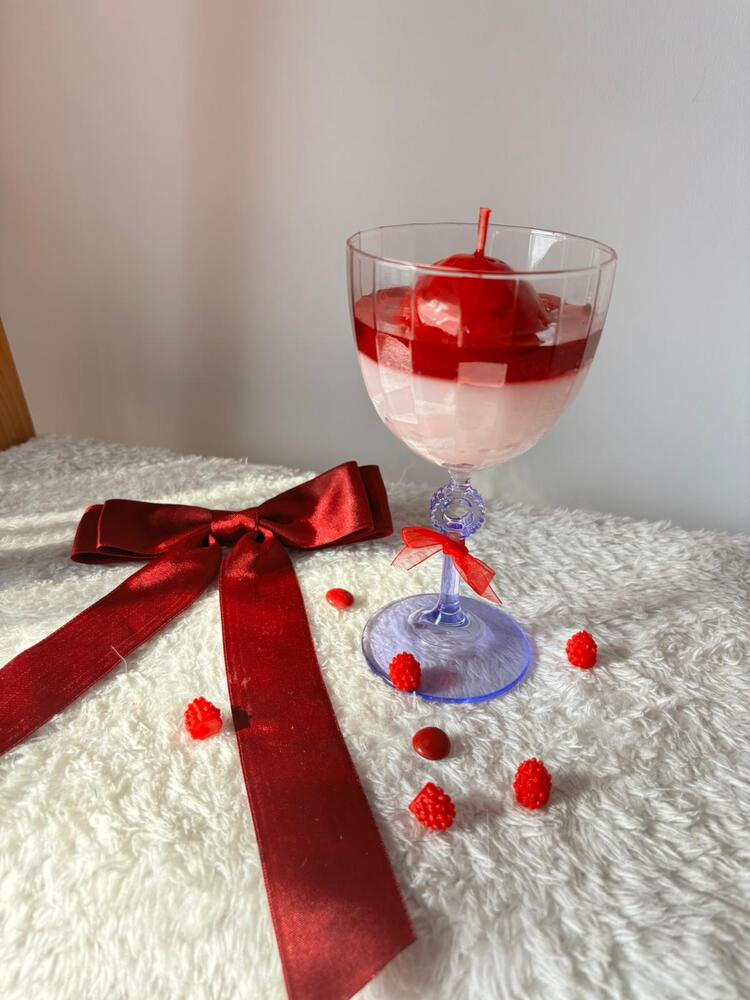 Strawberry Sundae Candle