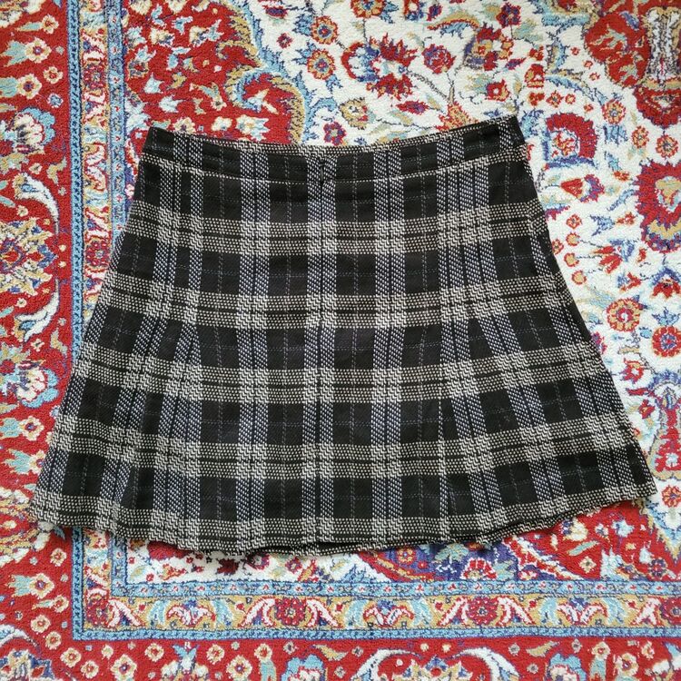 Plaid mini skirt