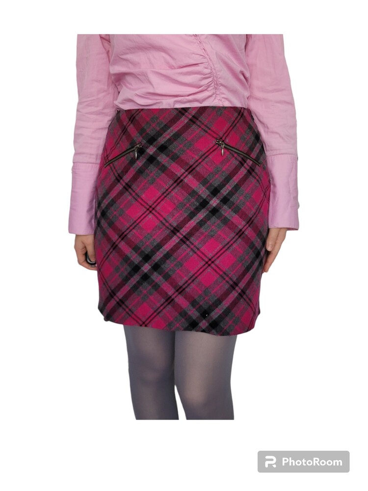 Pembe ekoseli etek