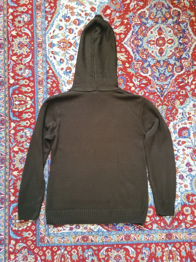 khaki green sweater with hood
