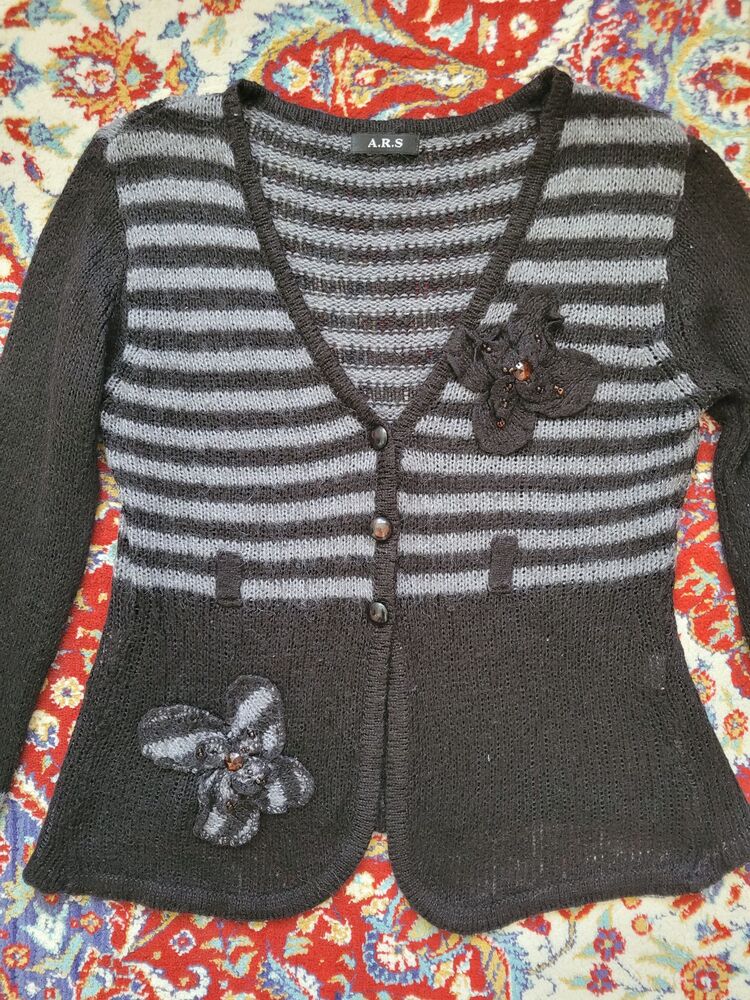 striped cardigan with flower details