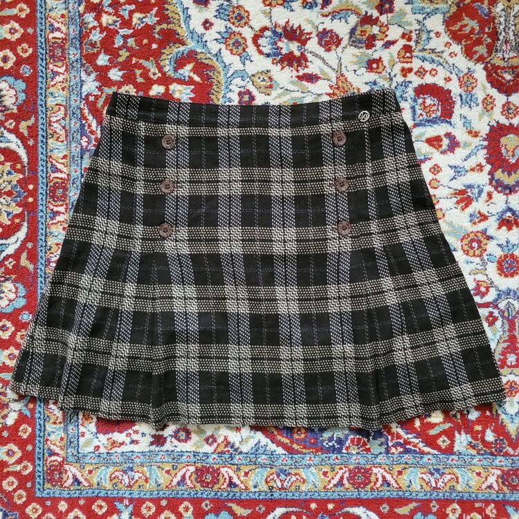 Plaid mini skirt