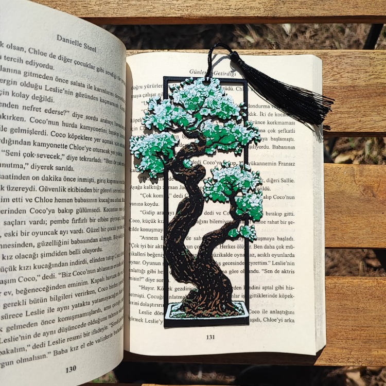 Tia Craft Bonsai Ağacı Motifli 3D Kitap Ayracı Yeşil Püsküllü Dekoratif Hediyelik