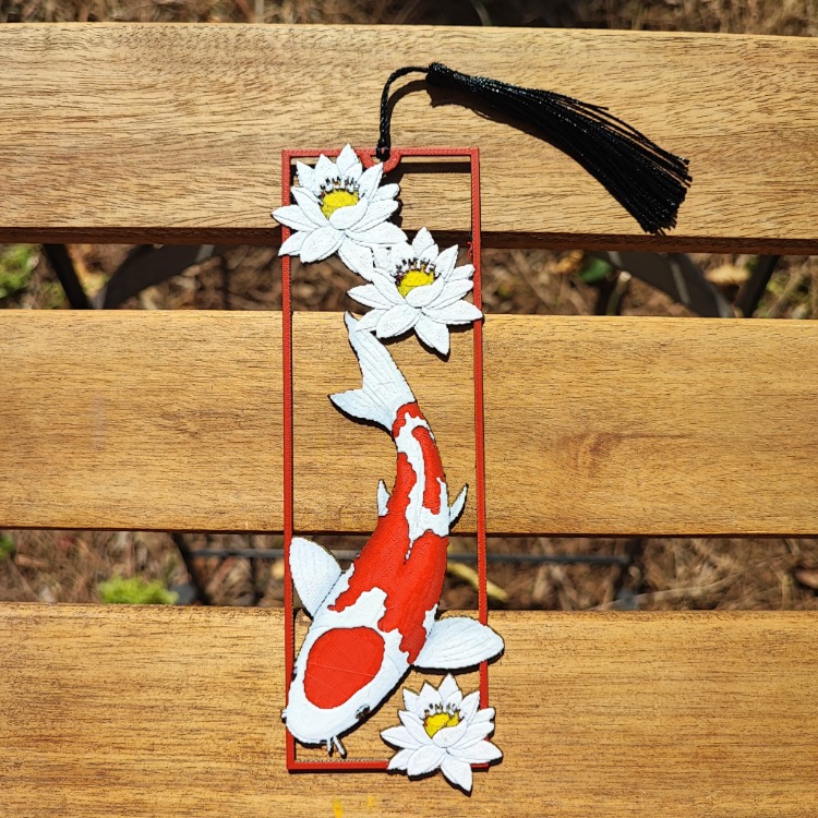 Tia Craft Koi Balığı ve Lotus Çiçeği Motifli 3D Kitap Ayracı Püsküllü Dekoratif Hediyelik