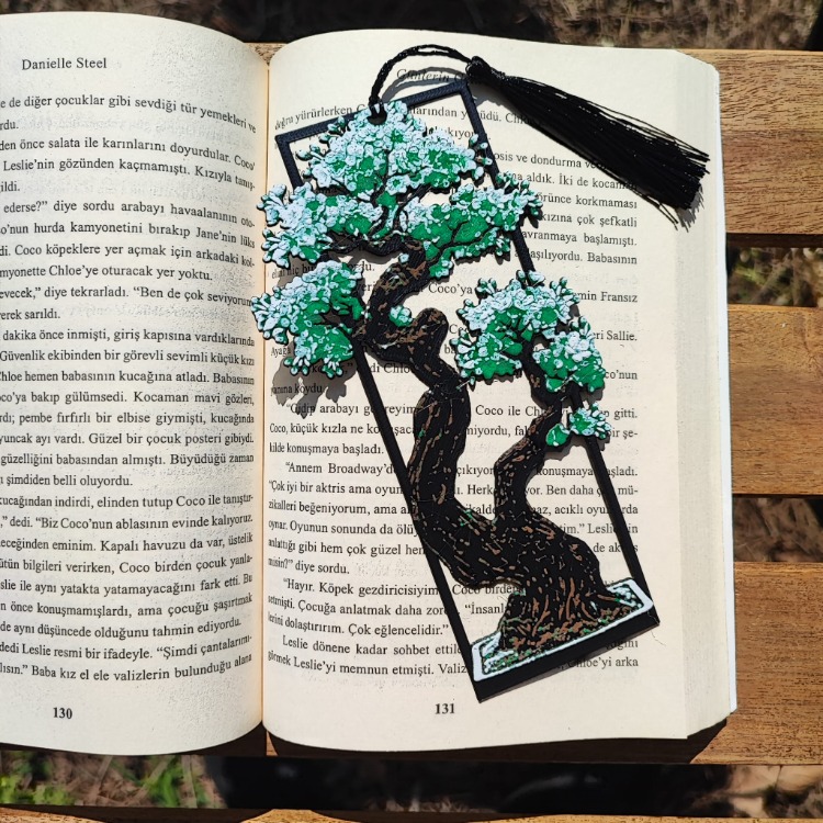 Tia Craft Bonsai Ağacı Motifli 3D Kitap Ayracı Yeşil Püsküllü Dekoratif Hediyelik