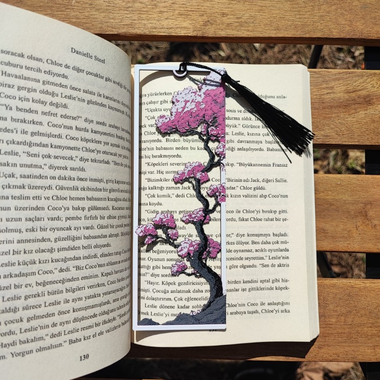 Tia Craft Sakura Ağacı Motifli 3D Kitap Ayracı Pembe Püsküllü Dekoratif Hediyelik