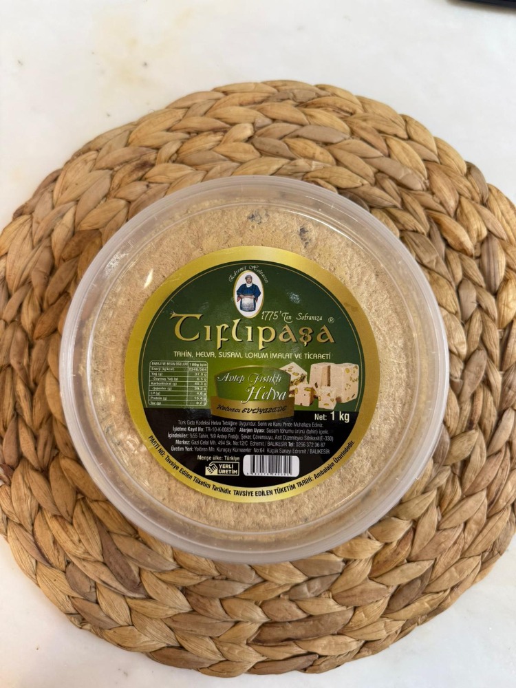 ANTEP FISTIKLI TAHİN HELVASI 1 KG