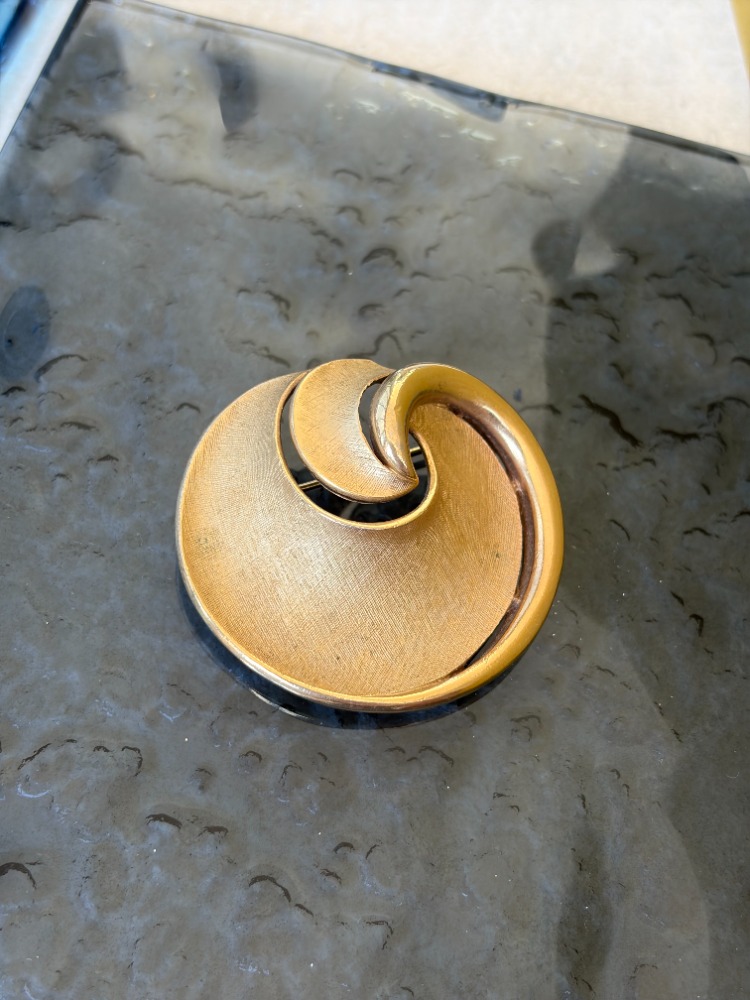 TRIFARI BROŞ Soyut Swirl Tasarım 1960s