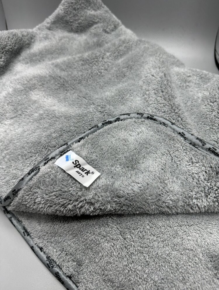 Spark 2316 ( Havlu Bez ) Mikrofiber Peluş Oto Kurulama Ve Temizlik Bezi 60x90 cm