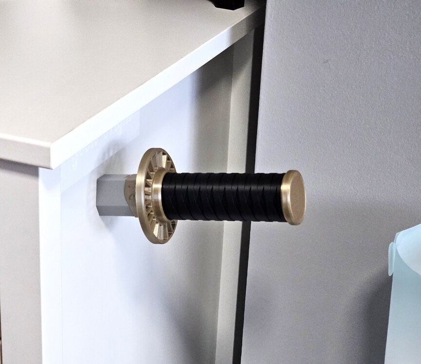 Katana Kulaklık Standı