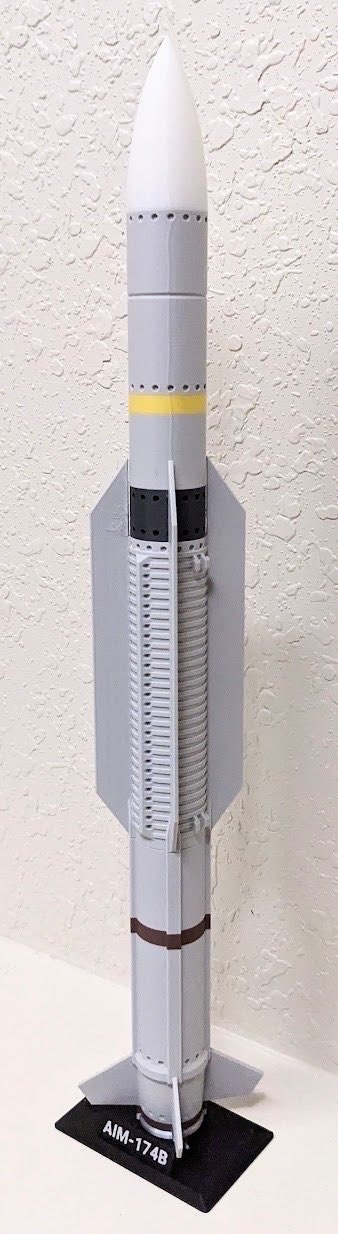 1:12 AIM-147B Uzun Menzilli Havadan Havaya Roket